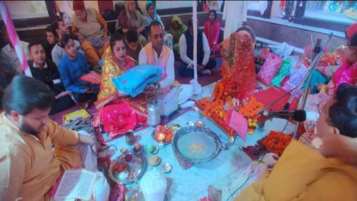 Meerut: Marriage ceremonies took place in the same pavilion, 349 couples got married