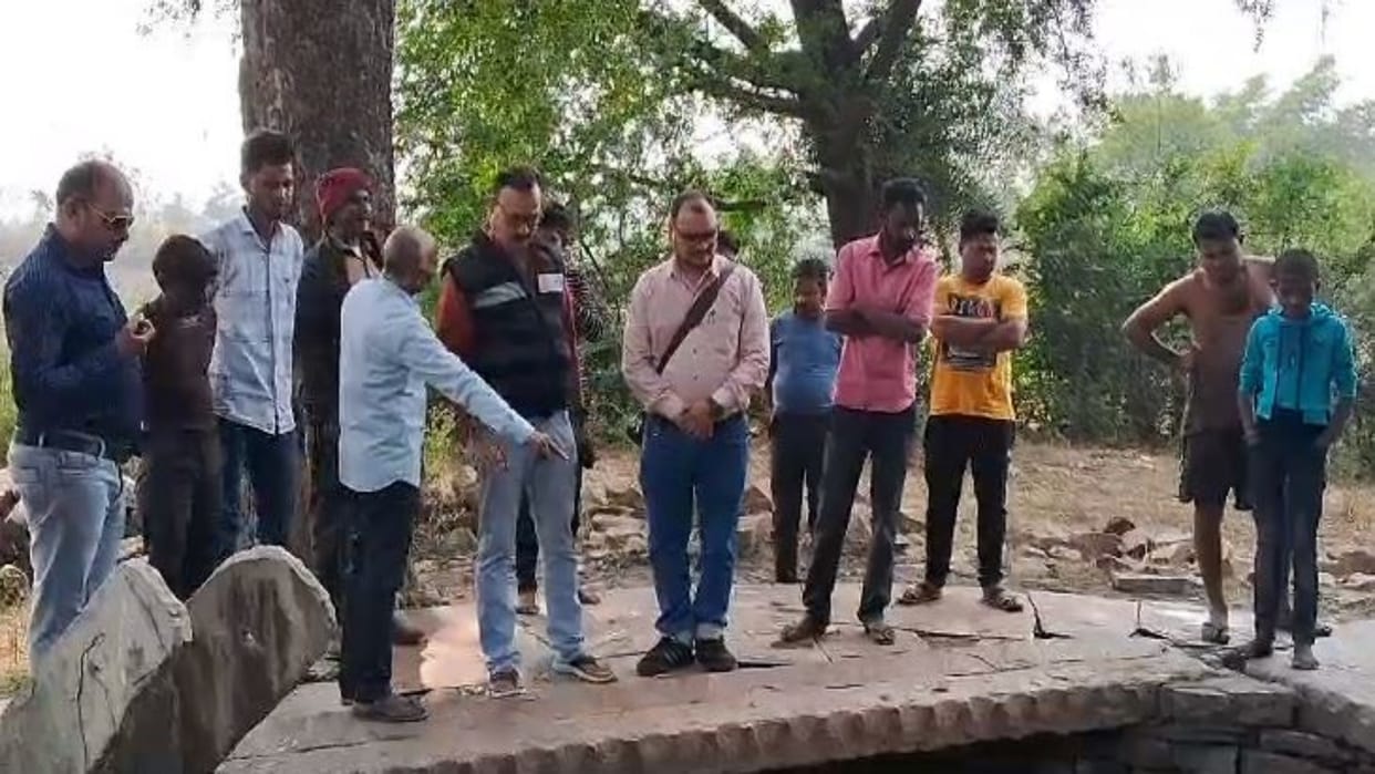 Ashoknagar News Swearing is being done to fill water