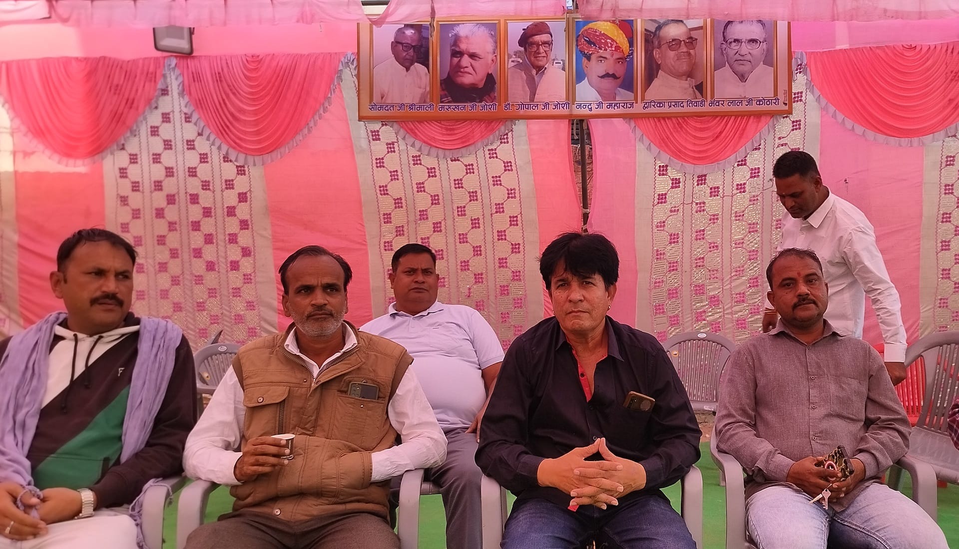 Rajasthan election: बीकानेर में स्थानीय लोग