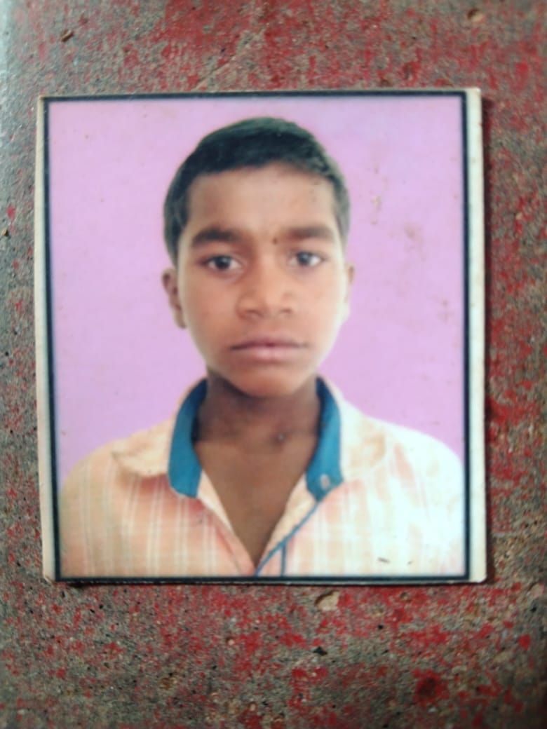 Sonebhadra Accident: Minor was the driver of the tractor, overturned out of control and crushed under the trac