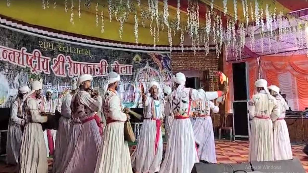 spectacular presentation of traditional Budah folk dance at the International Shri Renuka Fair
