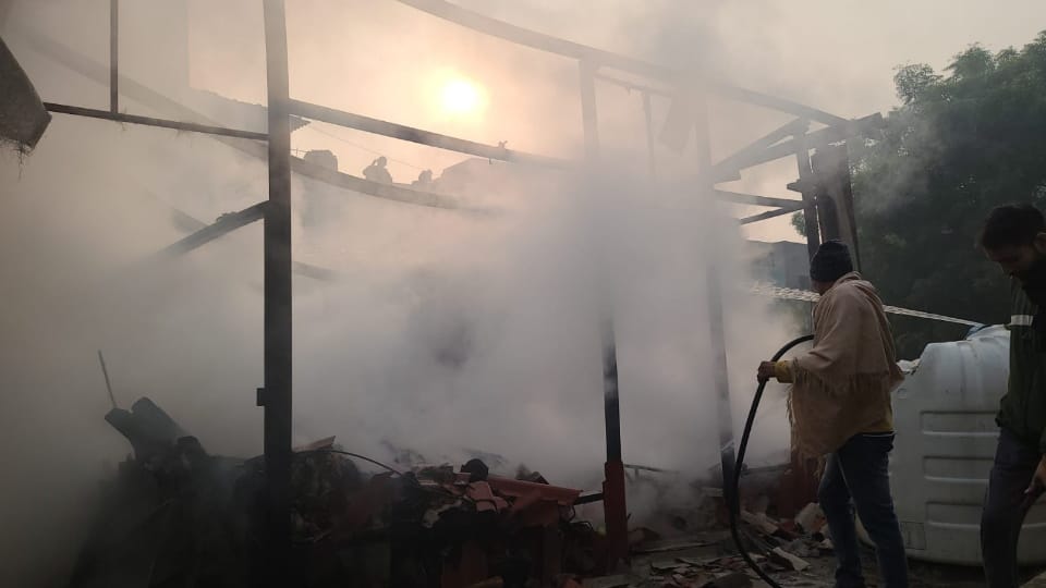 fire broke put in closed room in gohana