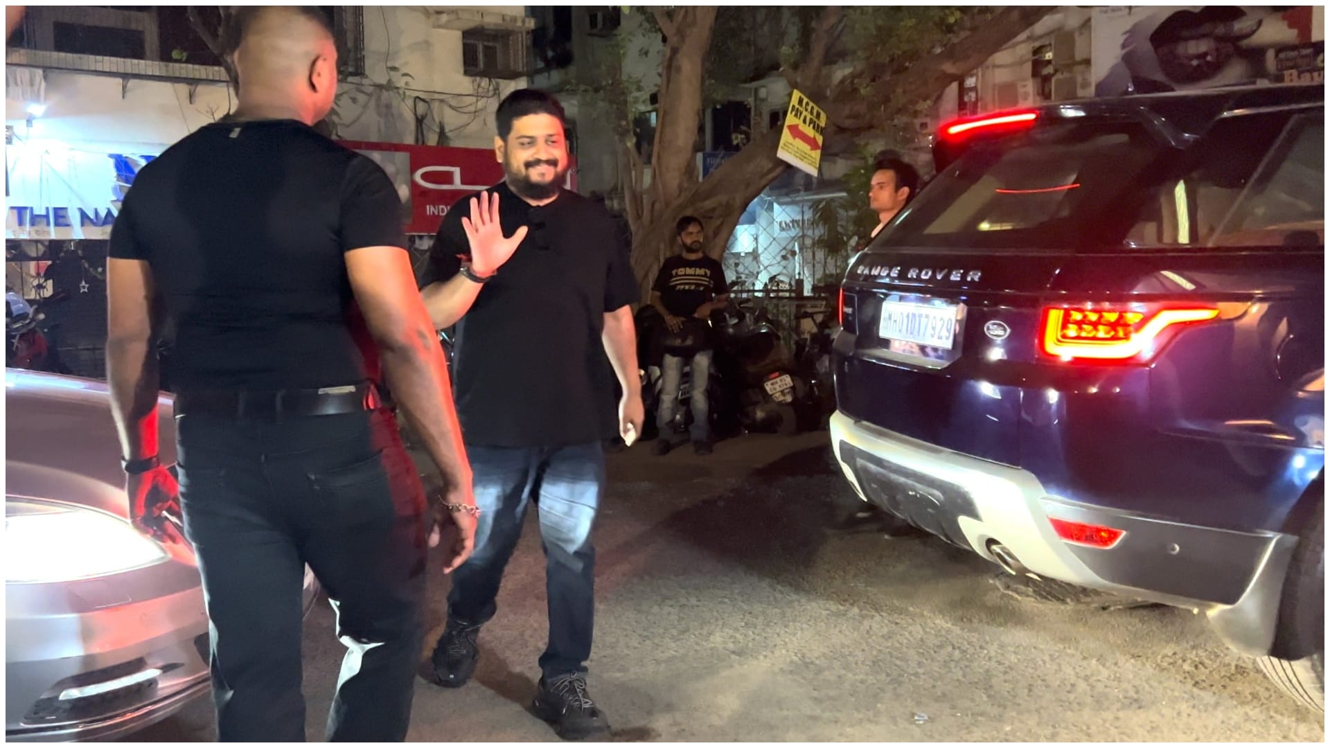 Adipurush director om raut is back to work was seen in kartik aaryan birthday party gets emotional on adipurus