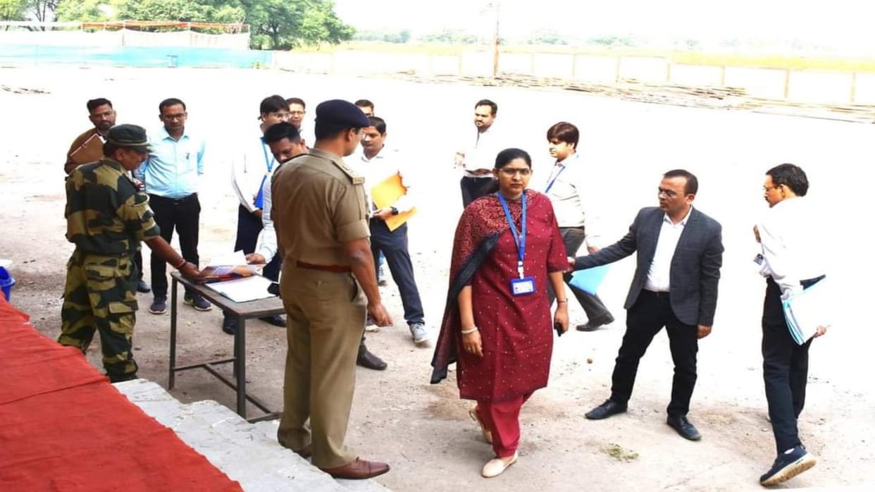 CG Election 2023: Chief Electoral Officer Reena Babasaheb Kangale took stock of counting venue