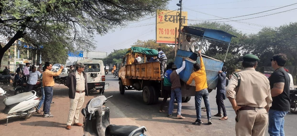 Bhopal: 138 encroachments removed from green belt in one day