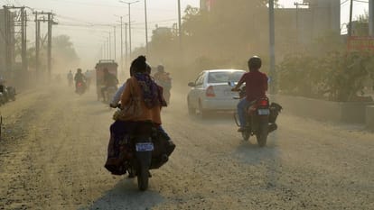 Air quality index increased in Bareilly due to dust in the air in Bareilly