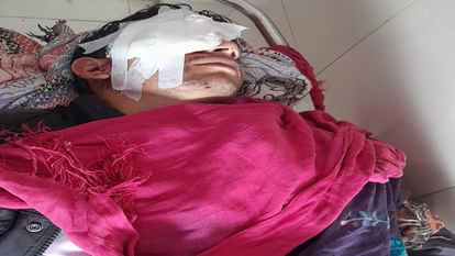 husband stopped her from going to her parents' house, wife broke her eye, pricked her finger and took out