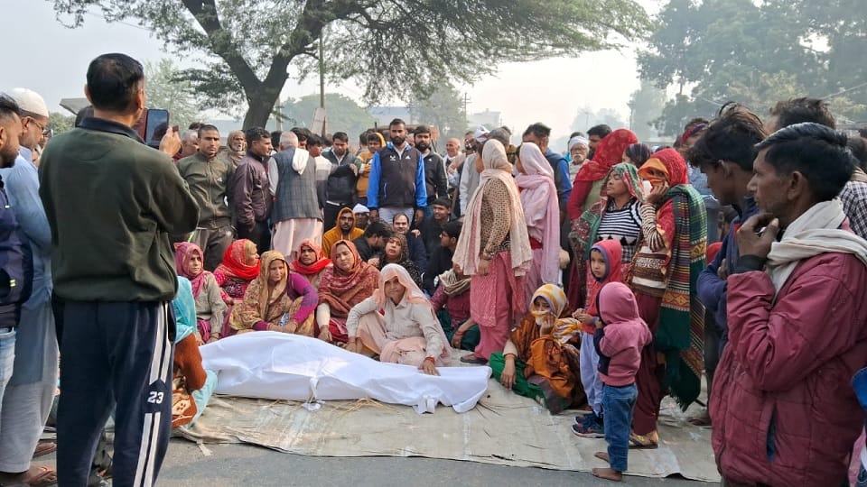 Elderly man injured in attack dies during treatment