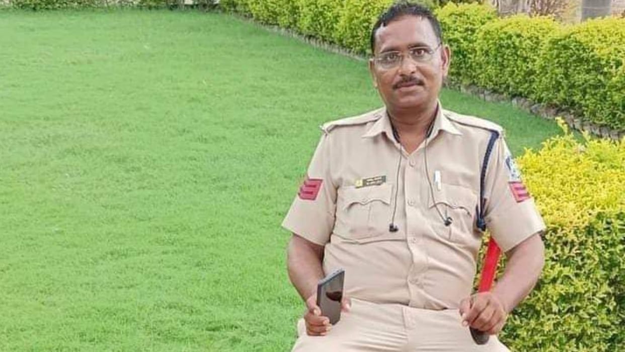 Chhatarpur: Head constable died in a road accident while on duty, last rites will be held in his home village