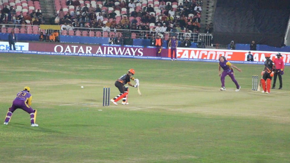 Legends League Cricket 2023 starts in dehradun Manipal Tigers won and beat Bhilwara Kings
