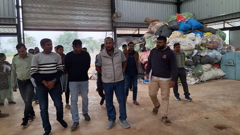 Before the special cleanliness campaign Collector took stock in Jagdalpur