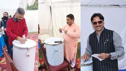 Election in Golf Club in Lucknow.