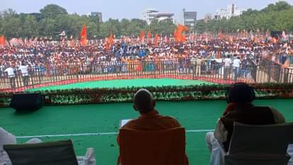 तेलंगाना में प्रचार के दौरान सीएम योगी की सभा उमड़ी भीड़