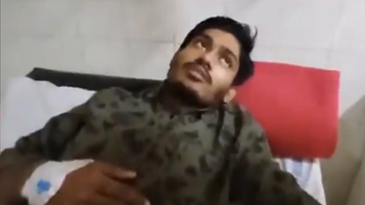 Laraib hashmi was roaming around with a cloth in his bag for three days