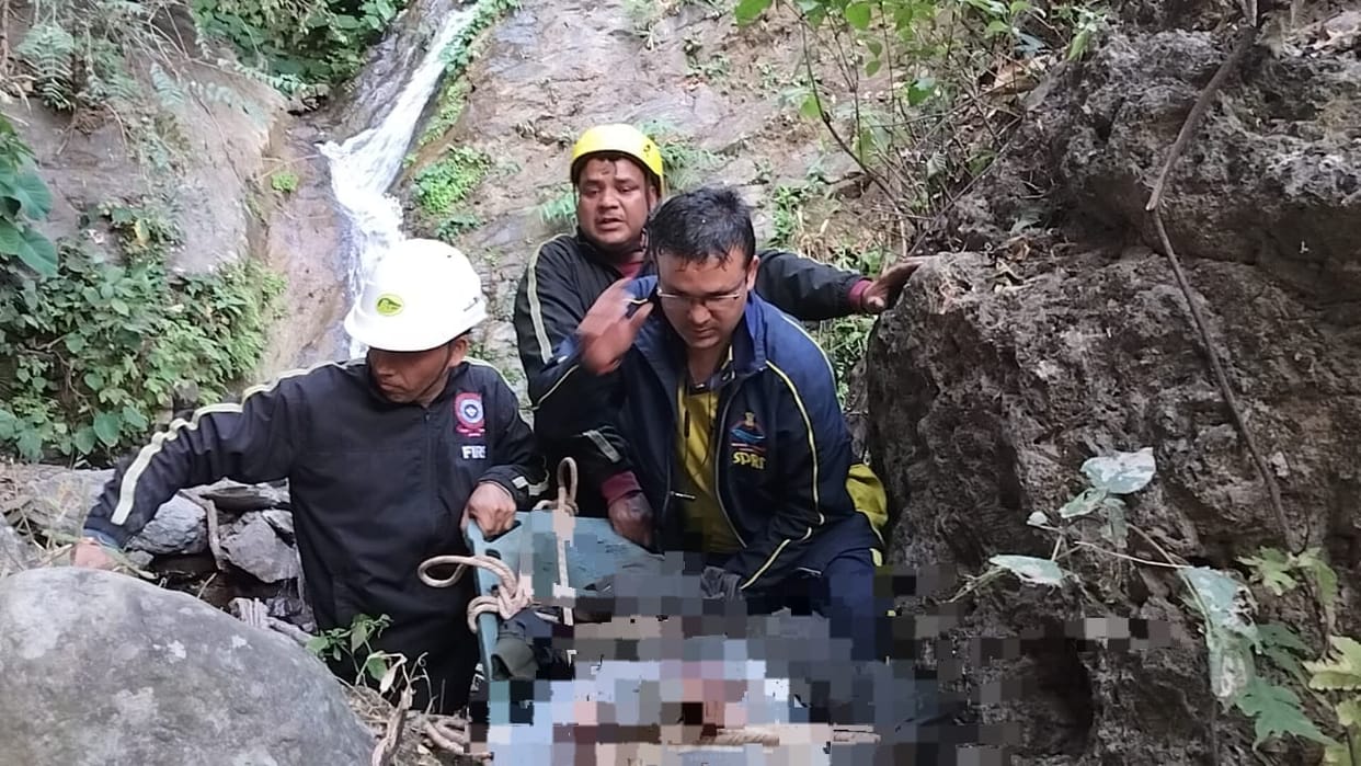 Uttarakhand Accident News bike fell into ditch near Dubad village Tehri father and son died