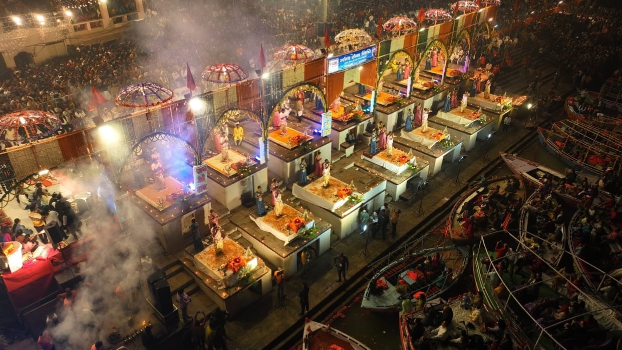 Dev Diwali: Lamps will be illuminated on 108 ghats of Ganga, Varuna and Gomti, MP Manoj Tiwari will praise
