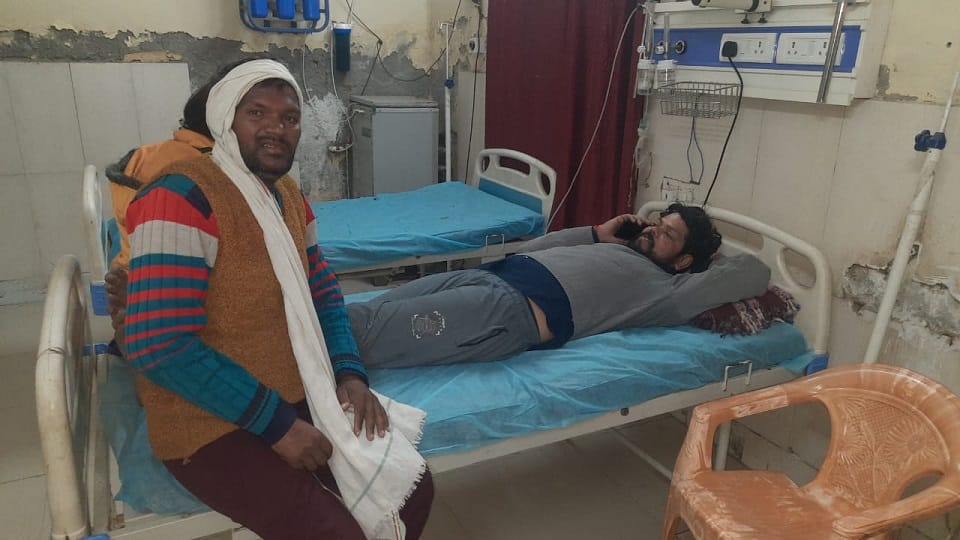 Bus collides with parked tractor-trolley, 10 injured