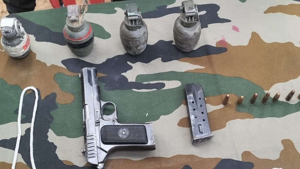 Police arrested two OGWs in Kupwara Jammu and Kashmir