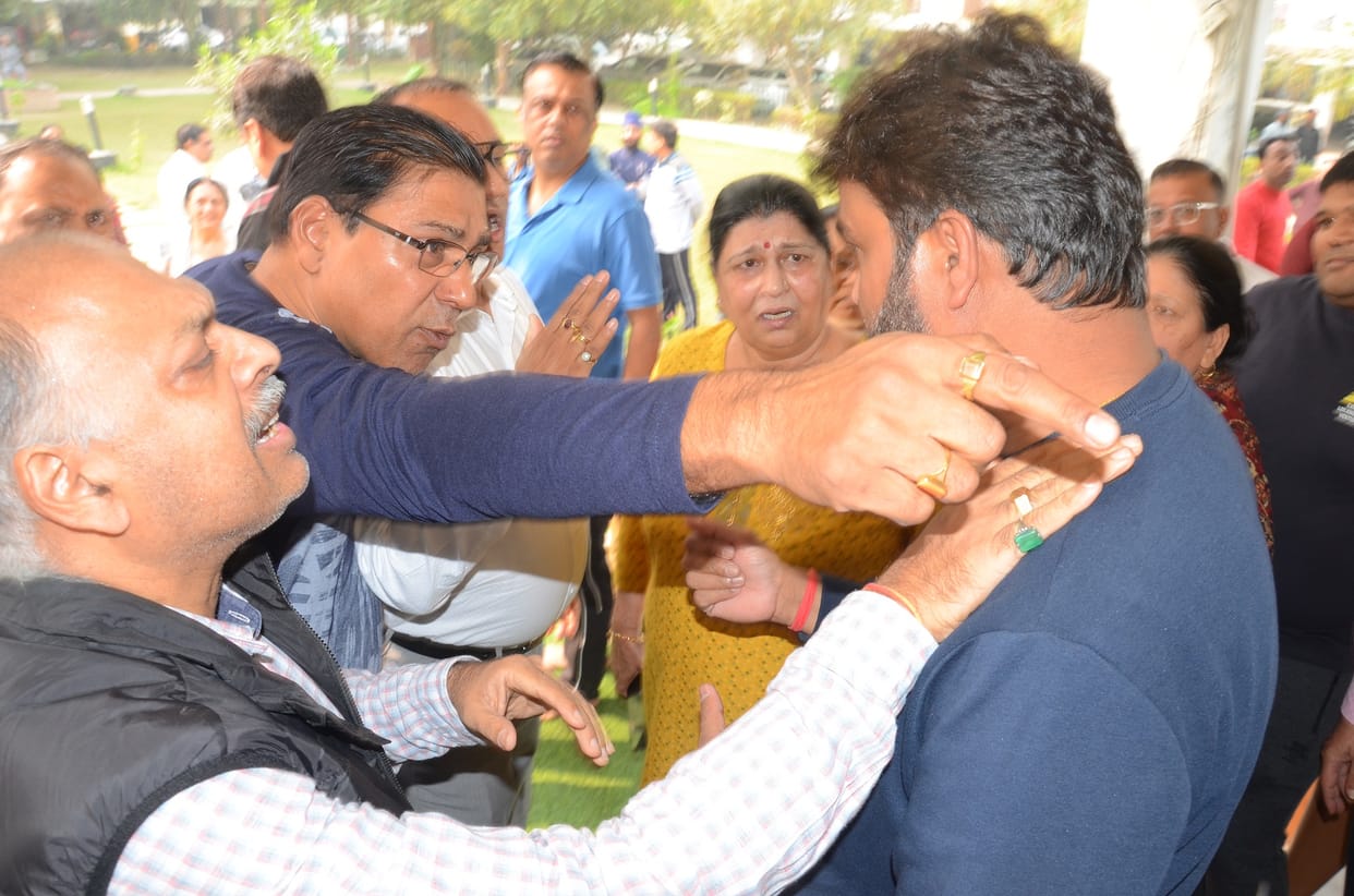 Kanpur NRI City, Tripathi and Pandey groups face to face regarding committee elections
