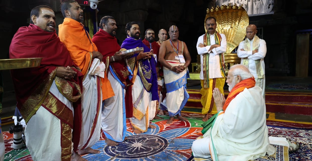pm modi prayed at sri venkateswara swamy temple at tirumala share images