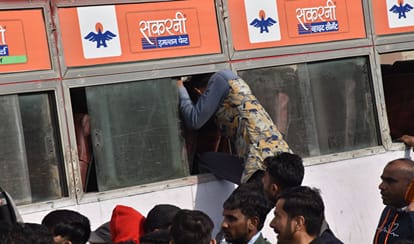 Tigri Mela: Shortage of buses for devotees, people kept wandering at Moradabad bus stand