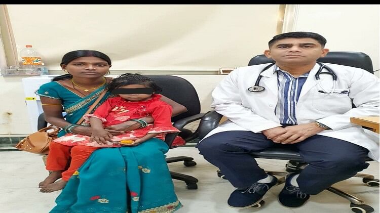 Raipur news: तीन साल की बच्ची के छाती से निकला डेढ़ किलो का ट्यूमर, सफल सर्जरी से मिला नया जीवन