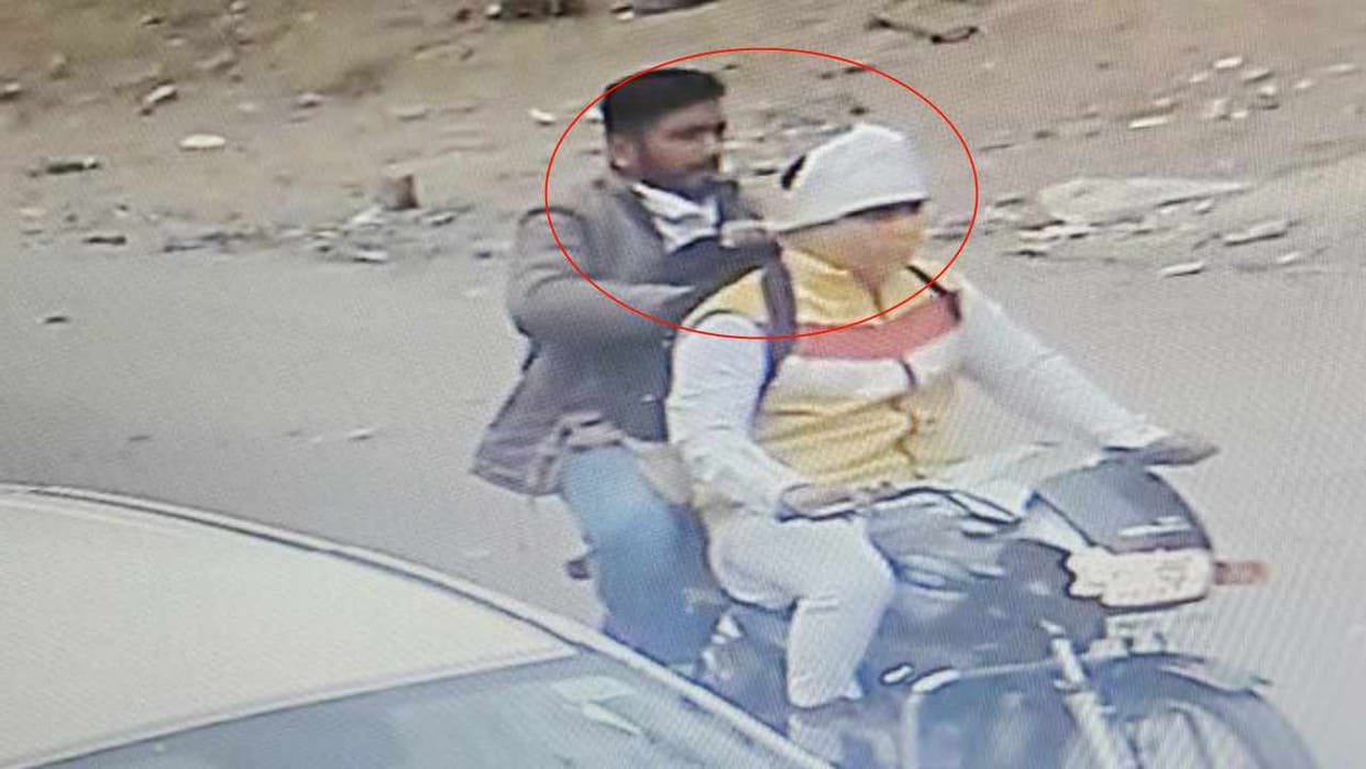 Loot of Rs 25 lakh from petrol pump manager in Ludhiana
