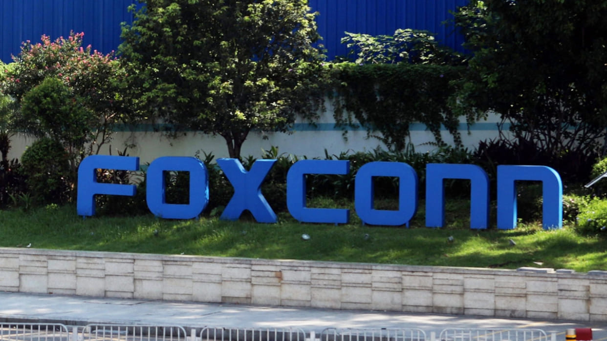 Foxconn submits application for setting up semiconductor unit: MoS IT