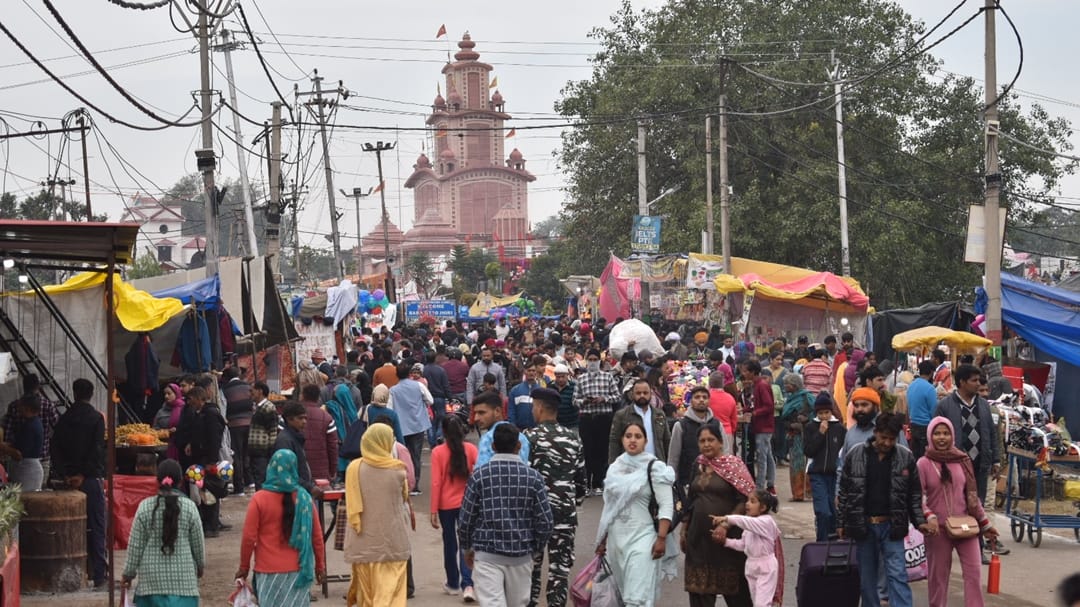 Jhiri Mela 2023 jammu: combination of zeal enthusiasm and devotion Devotees from North India including reached