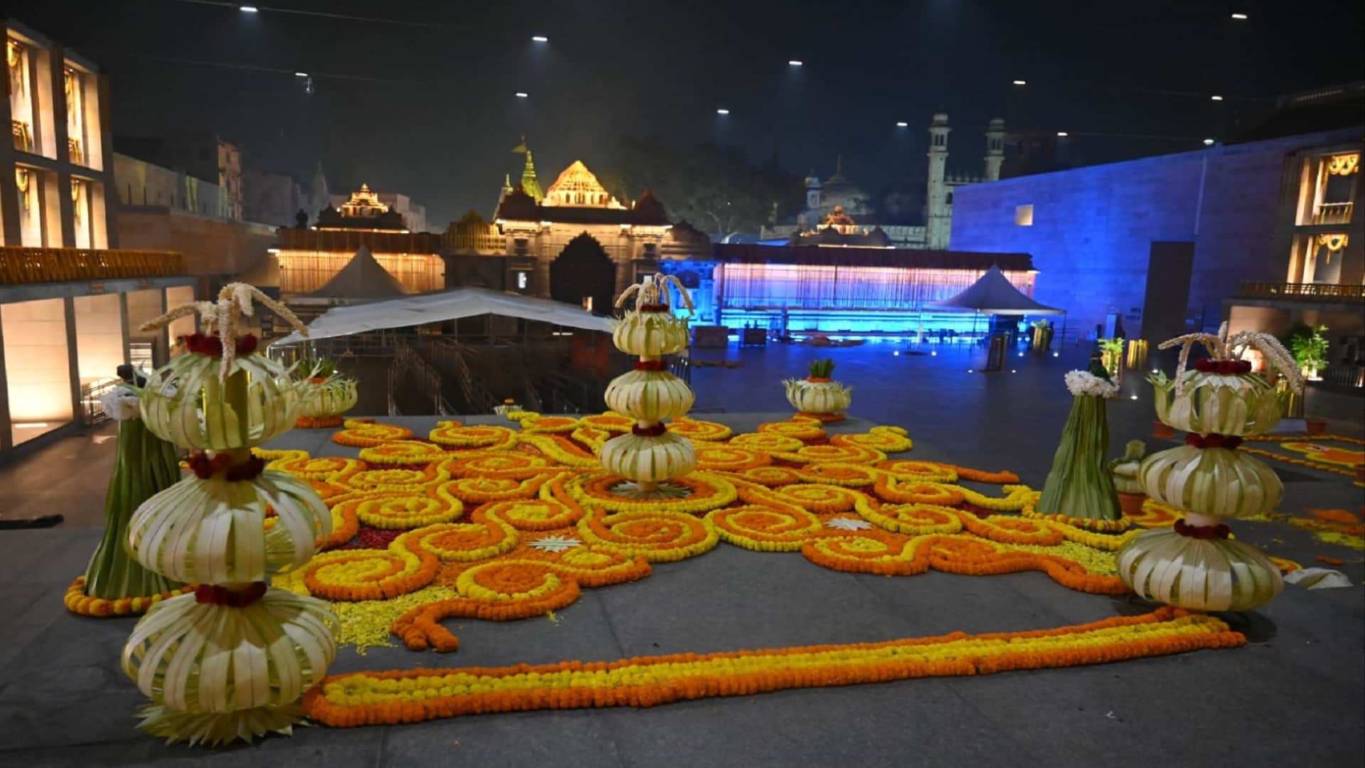 Varanasi illuminated with 25 lakh lamps on Dev Diwali. Ambassadors and delegates from 70 countries witnessed