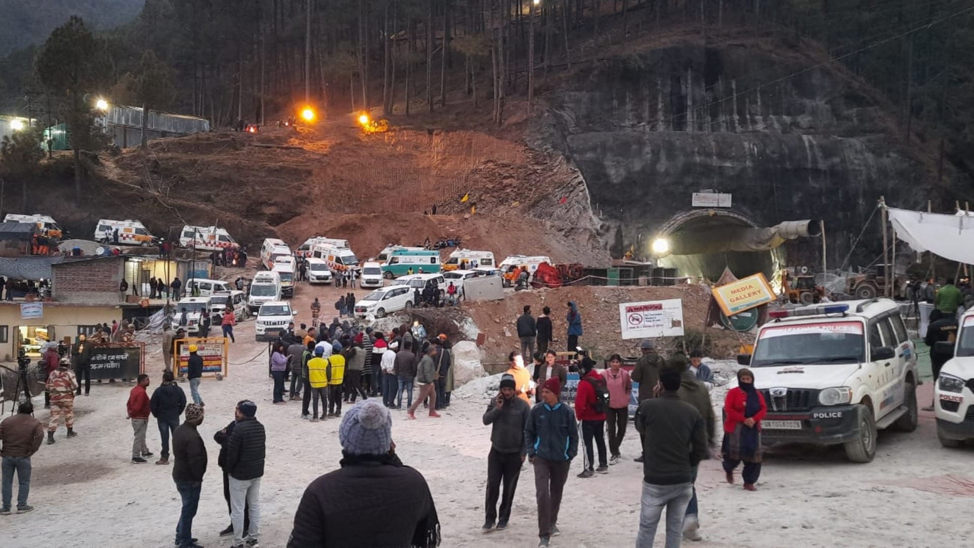 Silkyara Operation Workers trapped inside the tunnel ate gram dry fruits drank water for nine days to survive