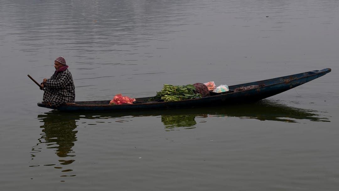 jammu kashmir weather: Chances of rain and snowfall in Jammu Kashmir cold will increase