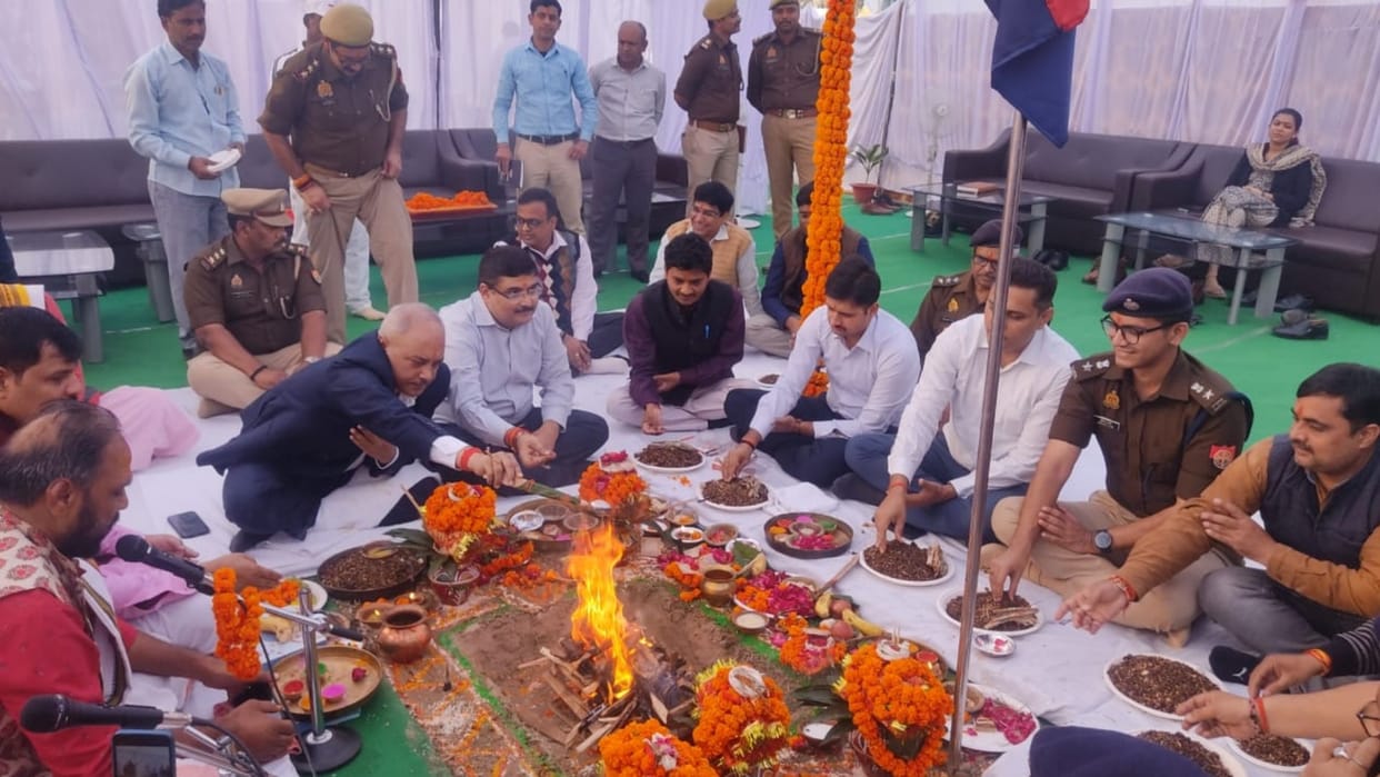 Police administration performed Bhoomi Pujan for Magh Mela, all officers including ADG were present.