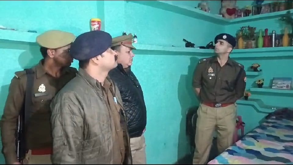 Husband murdered wife by slitting her throat out of suspicion