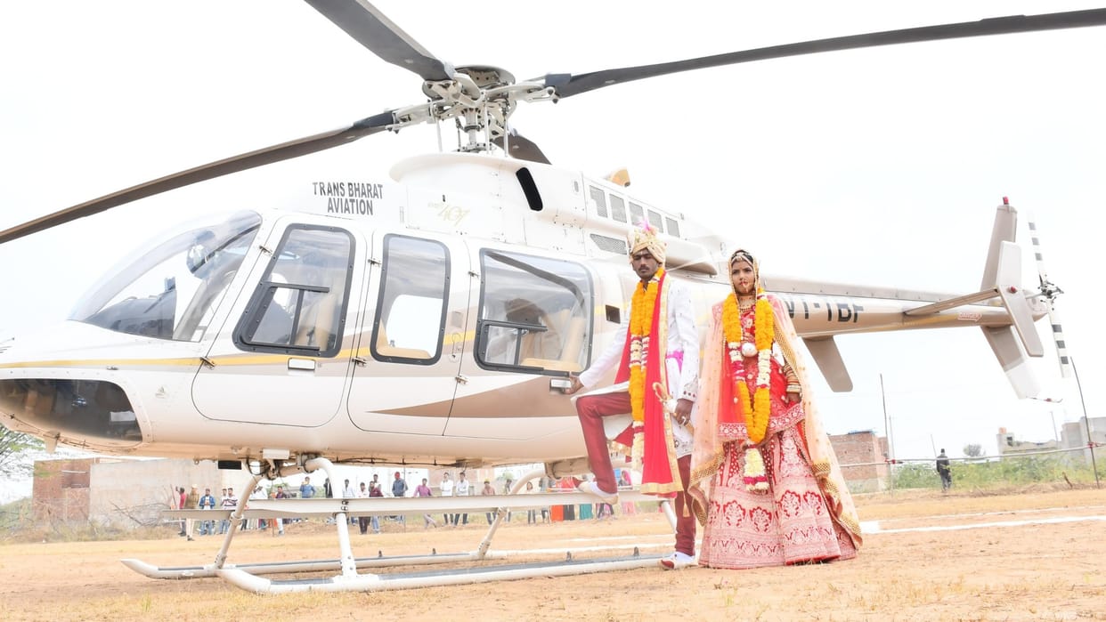 Rajasthan groom arrived to pick up the bride by helicopter with one rupee and a coconut as dowry