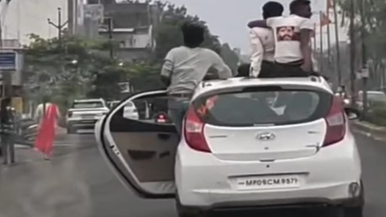 Ujjain: Stunt car caught from Indore, owner arrested, search continues for brother and other stunt people