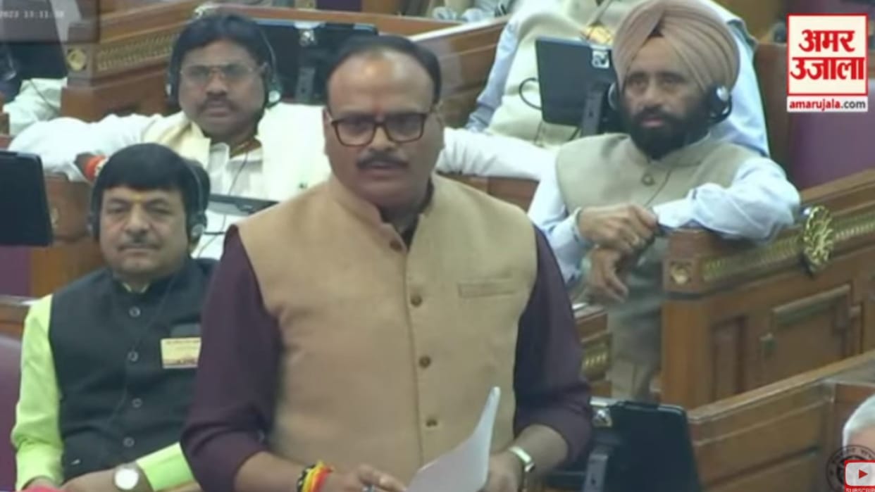 Deputy CM Brajesh Pathak speaks about Dengue issue in UP vidhansabha.