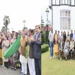 राज्यपाल ने विकसित भारत संकल्प यात्रा के वाहनों को दिखाई हरी झंडी