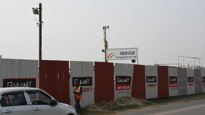 Along with industries hotel business also gaining wings in Gorakshanagari
