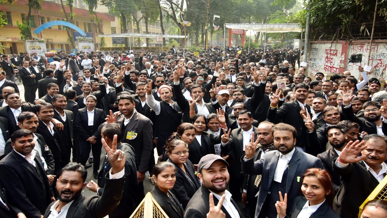 District Advocates Association Election: Rajendra Prasad Rajju elected president, Dineshchandra becomes minist
