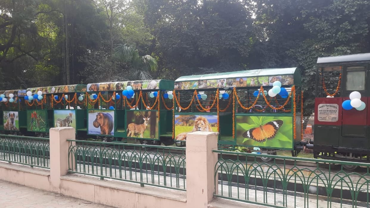 Party on wheels in Lucknow zoo.