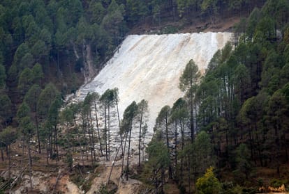 Uttarkashi: Dumping zone of Silkyara Tunnel made in landslide zone now it poses threat to populated area