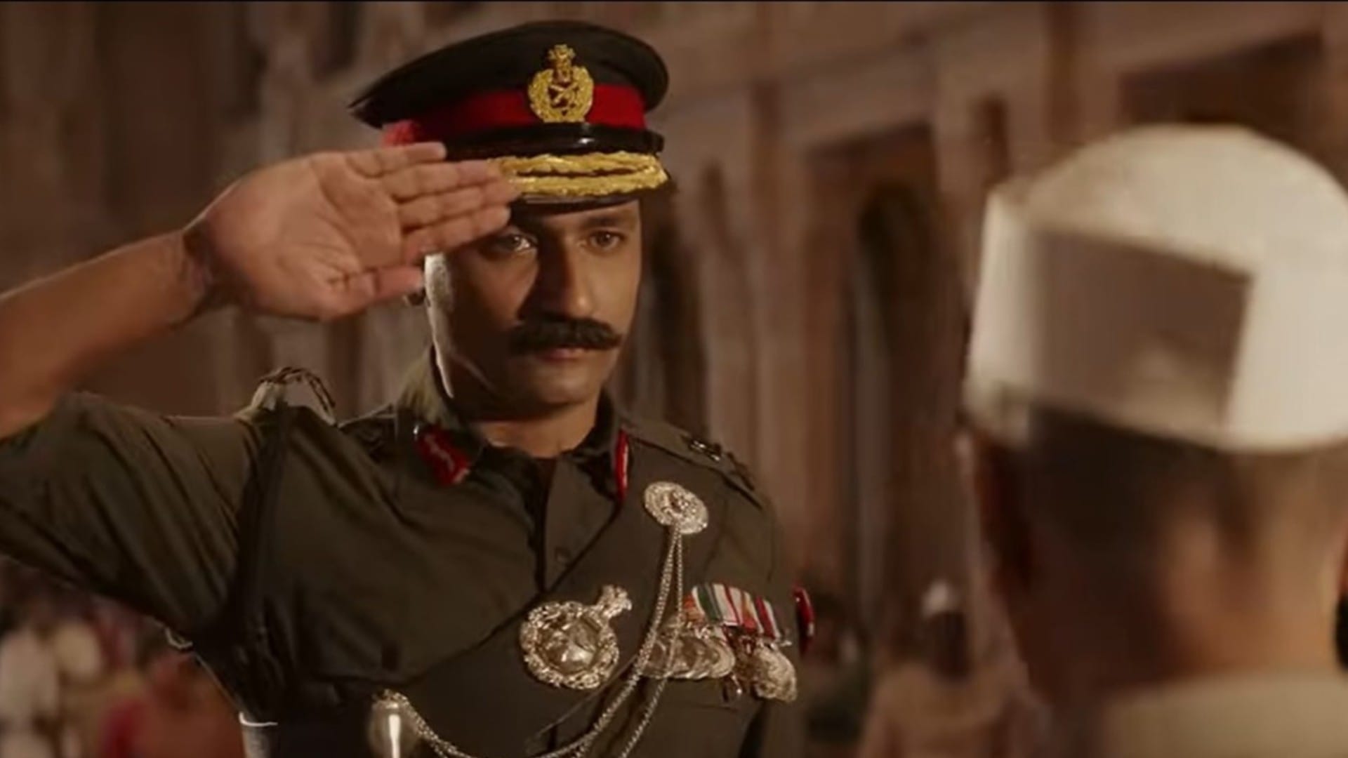 Sam Bahadur Twitter Review Fans Praises Vicky Kaushal Fatima Sana Shaikh starrer movie calls it blockbuster