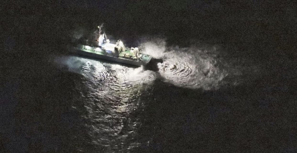 USA osprey aircraft carsh search and rescue operation underway for missing people in japan