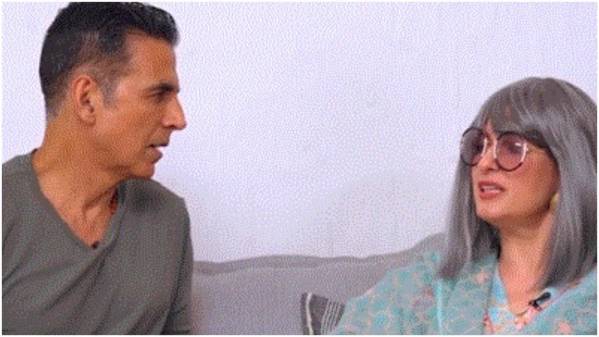 akshay kumar promotes wife Twinkle Khanna Book Welcome To Paradise in a funny way video viral on social media