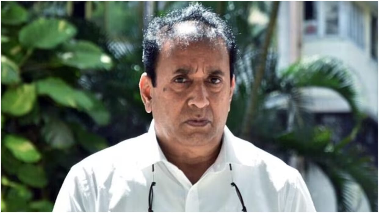 BJP has given supari to Ajit Pawar to end Sharad Pawar political career says Anil Deshmukh
