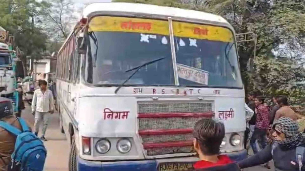 Old man dies due to collision with roadways bus in Bharatpur