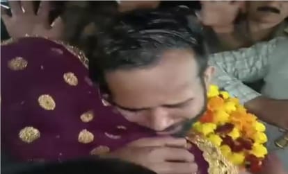 Villagers welcomed Manjeet and mother performed aarti in lakhimpur kheri