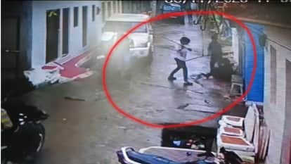 Vidisha News: Due to mutual rivalry, a young man was beaten to death with sticks, two accused arrested,