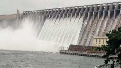 Nagarjuna Sagar Dam: Ruckus in Andhra Pradesh-Telangana, Telangana Police files case against Andhra Police